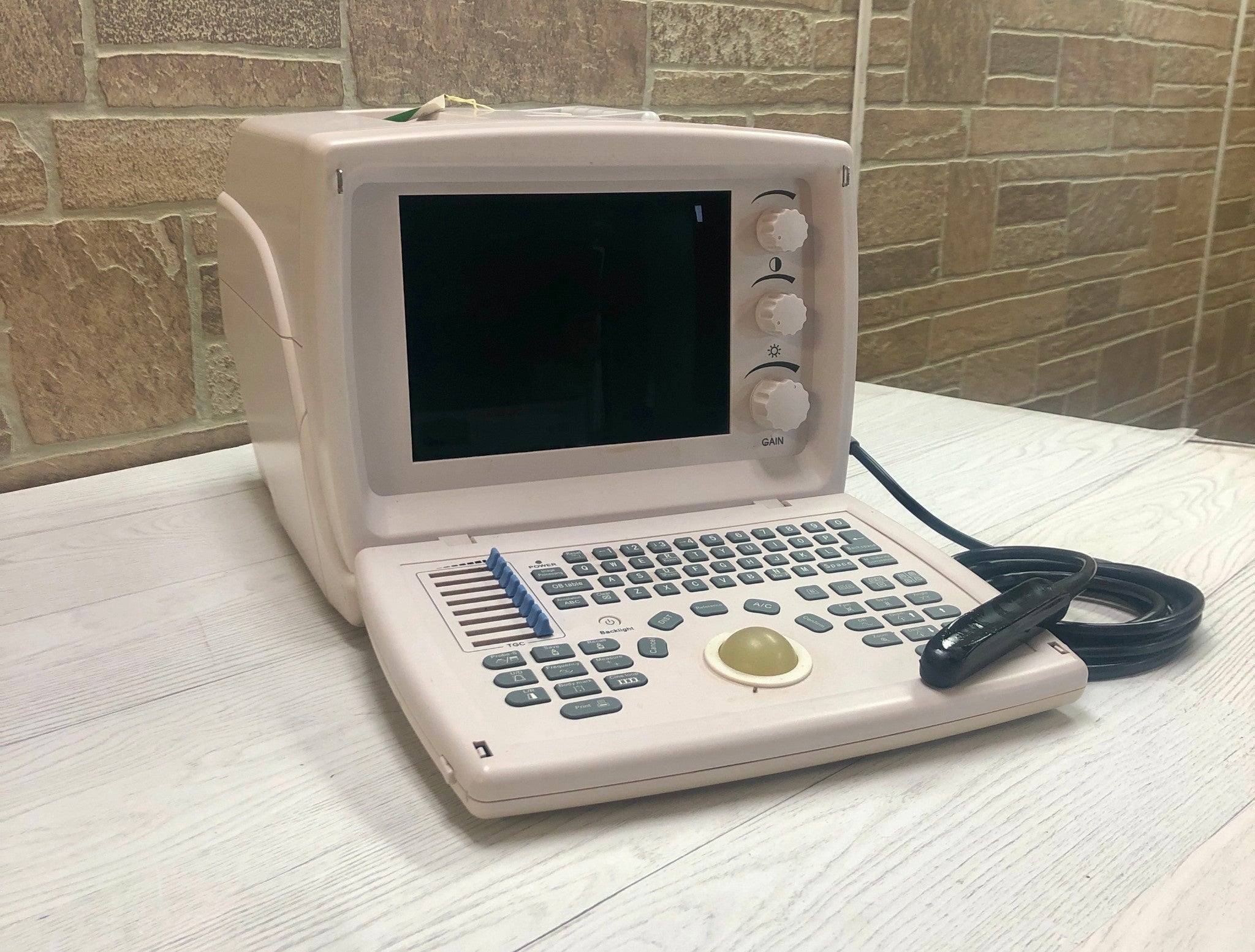 Veterinary Ultrasound Scanner Machine with one Probe, WED-9618V DIAGNOSTIC ULTRASOUND MACHINES FOR SALE