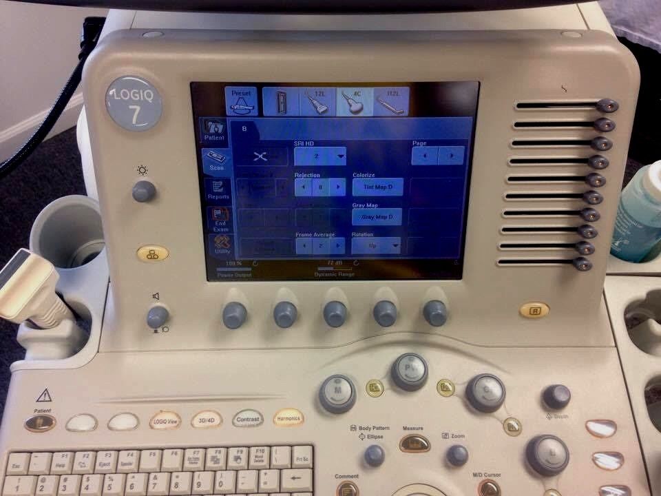 GE Logiq 7 Ultrasound Machine. OB/GYN Radiology Probes available 3.5C, E8C, 9L DIAGNOSTIC ULTRASOUND MACHINES FOR SALE