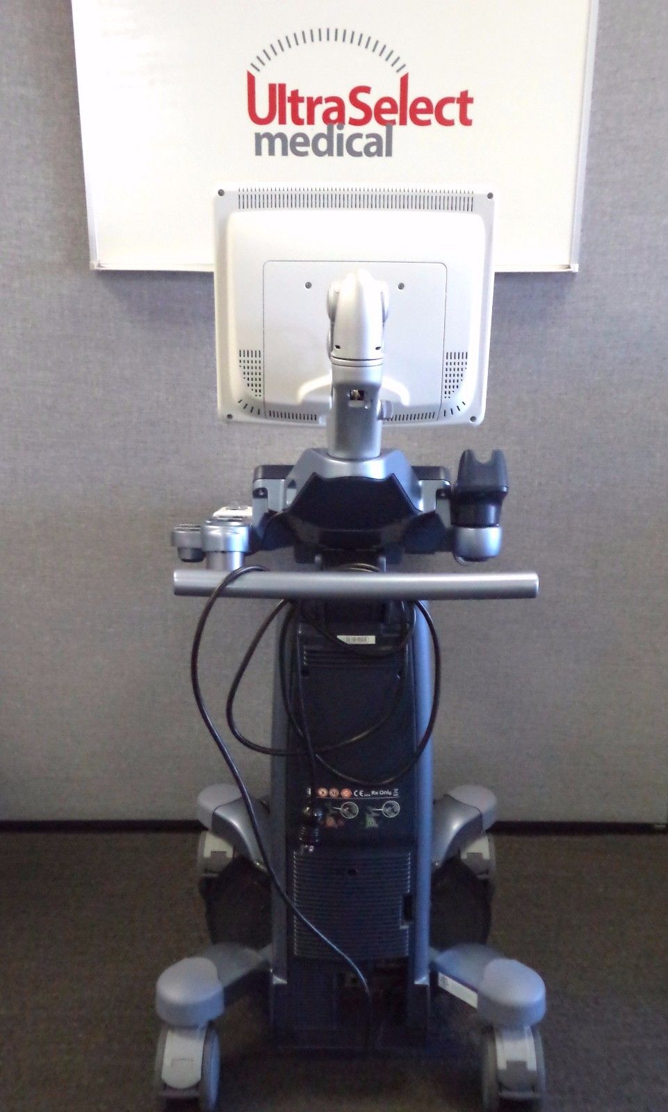 GE Logiq S-8 Color (r2 Revision) with CARDIAC CW DOPPLER Ultrasound System DIAGNOSTIC ULTRASOUND MACHINES FOR SALE