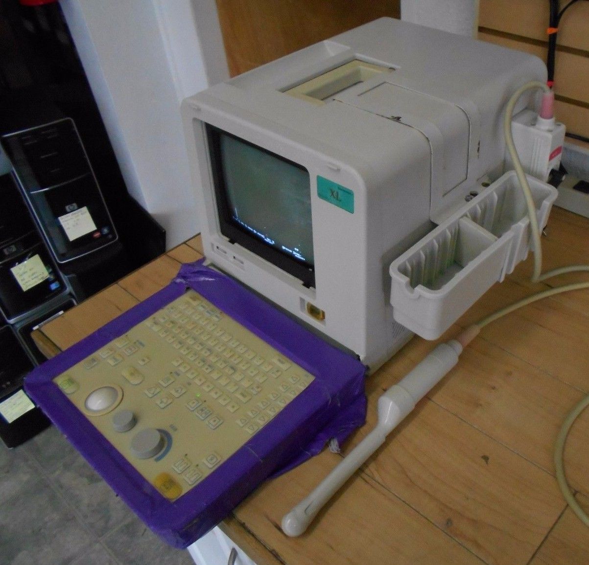 SHIMADZU SDU-350 XL Ultrasound With 2 Probes - Damaged - Turned On* DIAGNOSTIC ULTRASOUND MACHINES FOR SALE