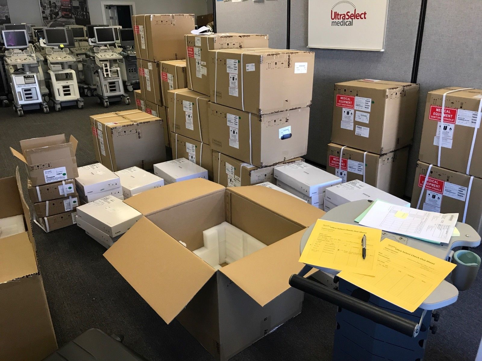 NEW Mindray DP50 Portable Ultrasound with 1 Probe Included DIAGNOSTIC ULTRASOUND MACHINES FOR SALE