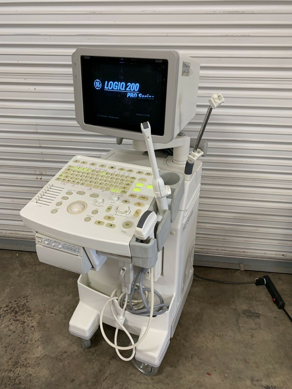 GE Pro Series Ultrasound Machine 2270969 w/ MTZ & 3Cb Probes Transducers DIAGNOSTIC ULTRASOUND MACHINES FOR SALE