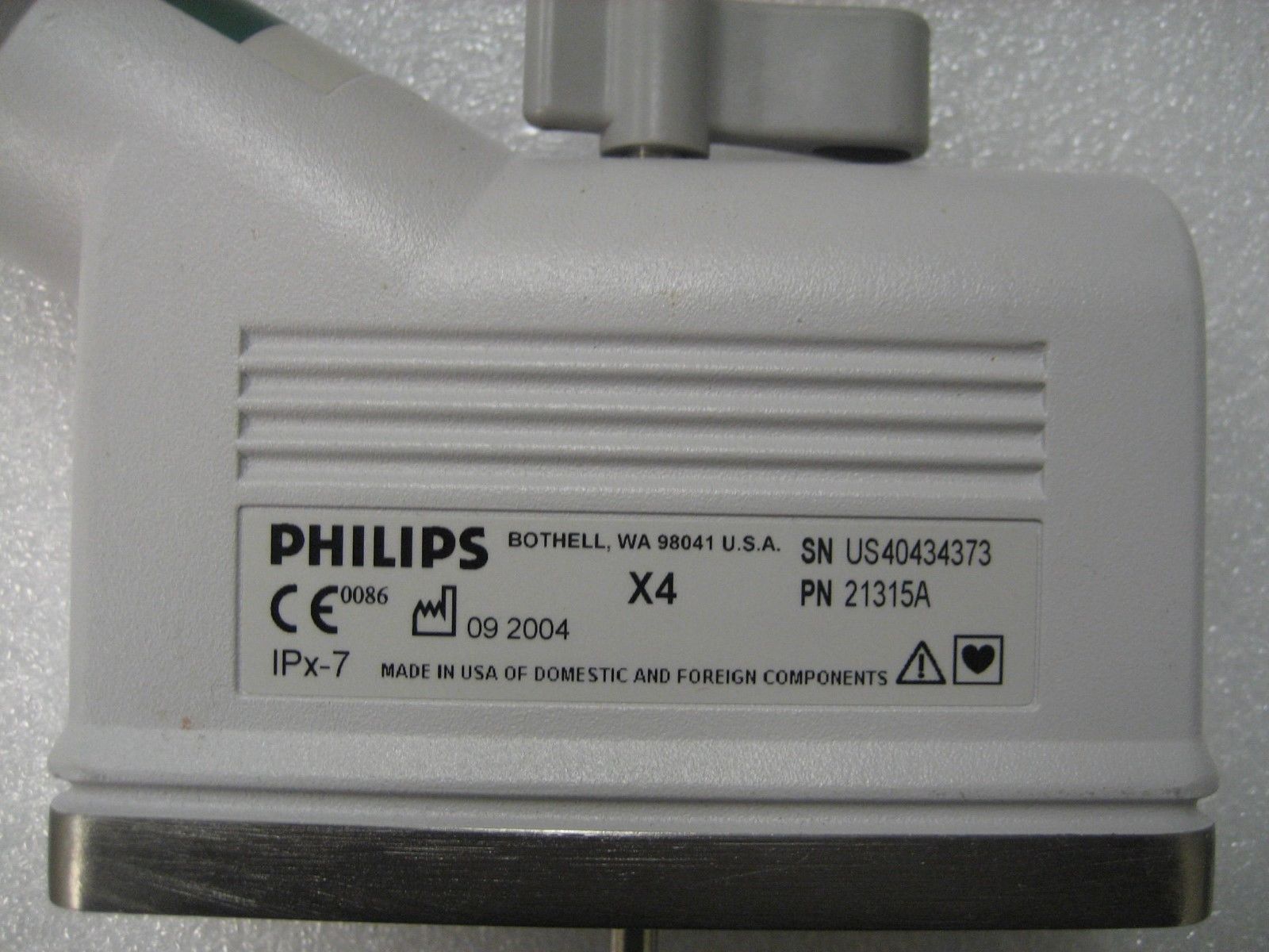 a close up of probe on table