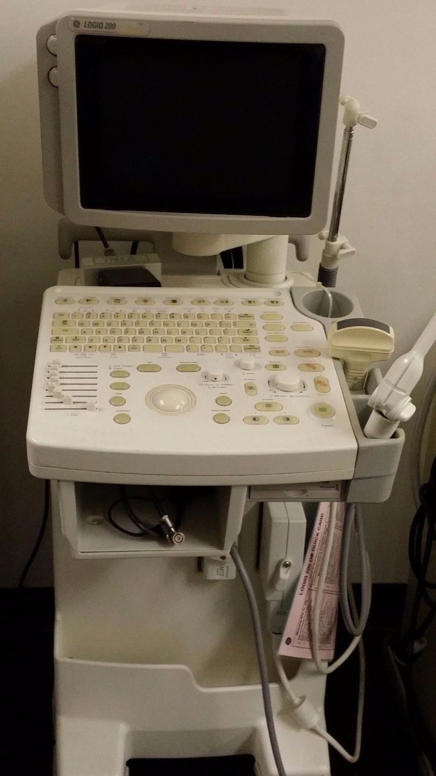 GE Logiq 200 Pro Ultrasound with 2 Transducer Probe Imaging Urology DIAGNOSTIC ULTRASOUND MACHINES FOR SALE