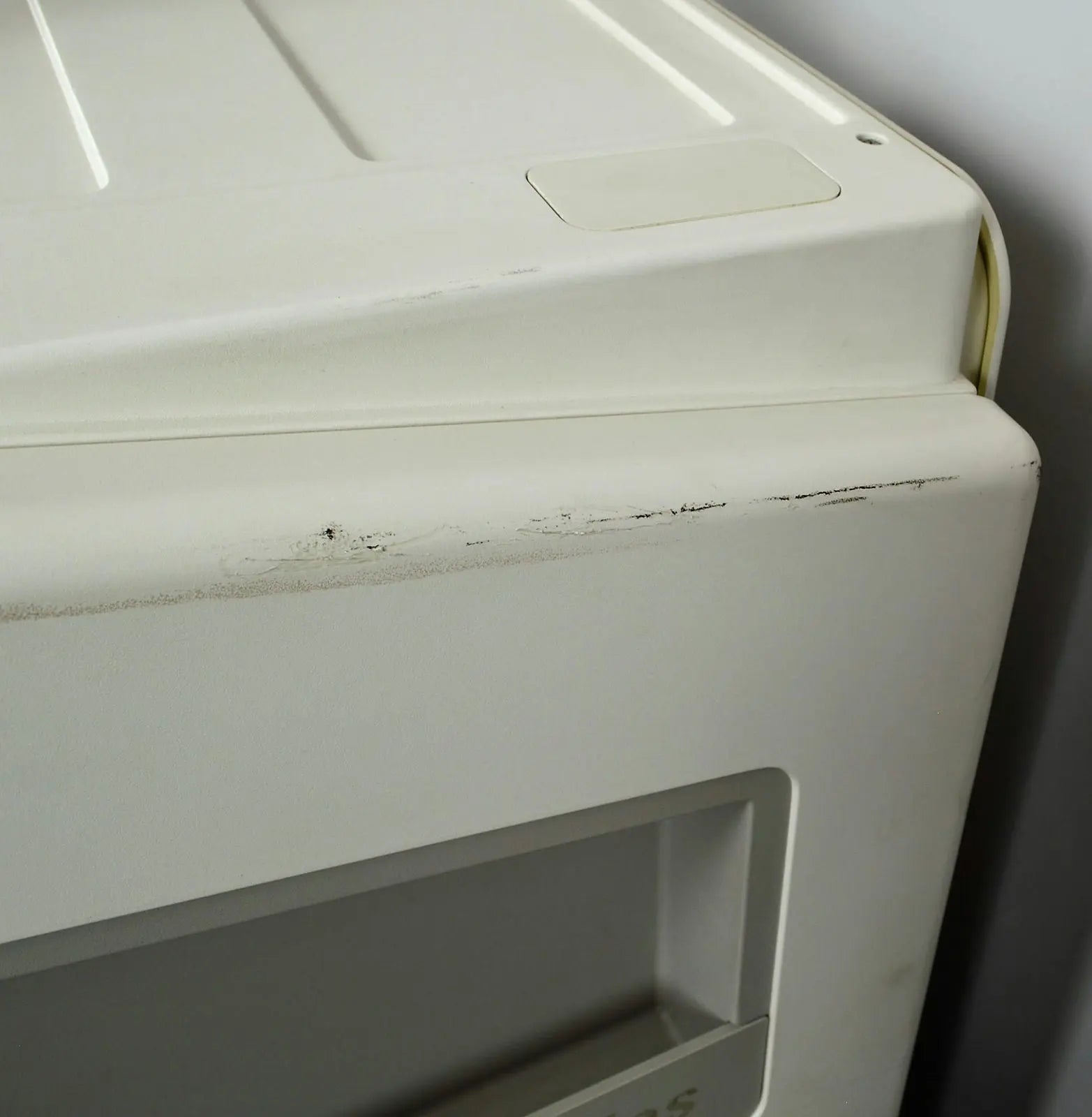 GE Logiq 700 Expert Series Ultrasound System w/ Two Transducers Probes 546L LA39 DIAGNOSTIC ULTRASOUND MACHINES FOR SALE