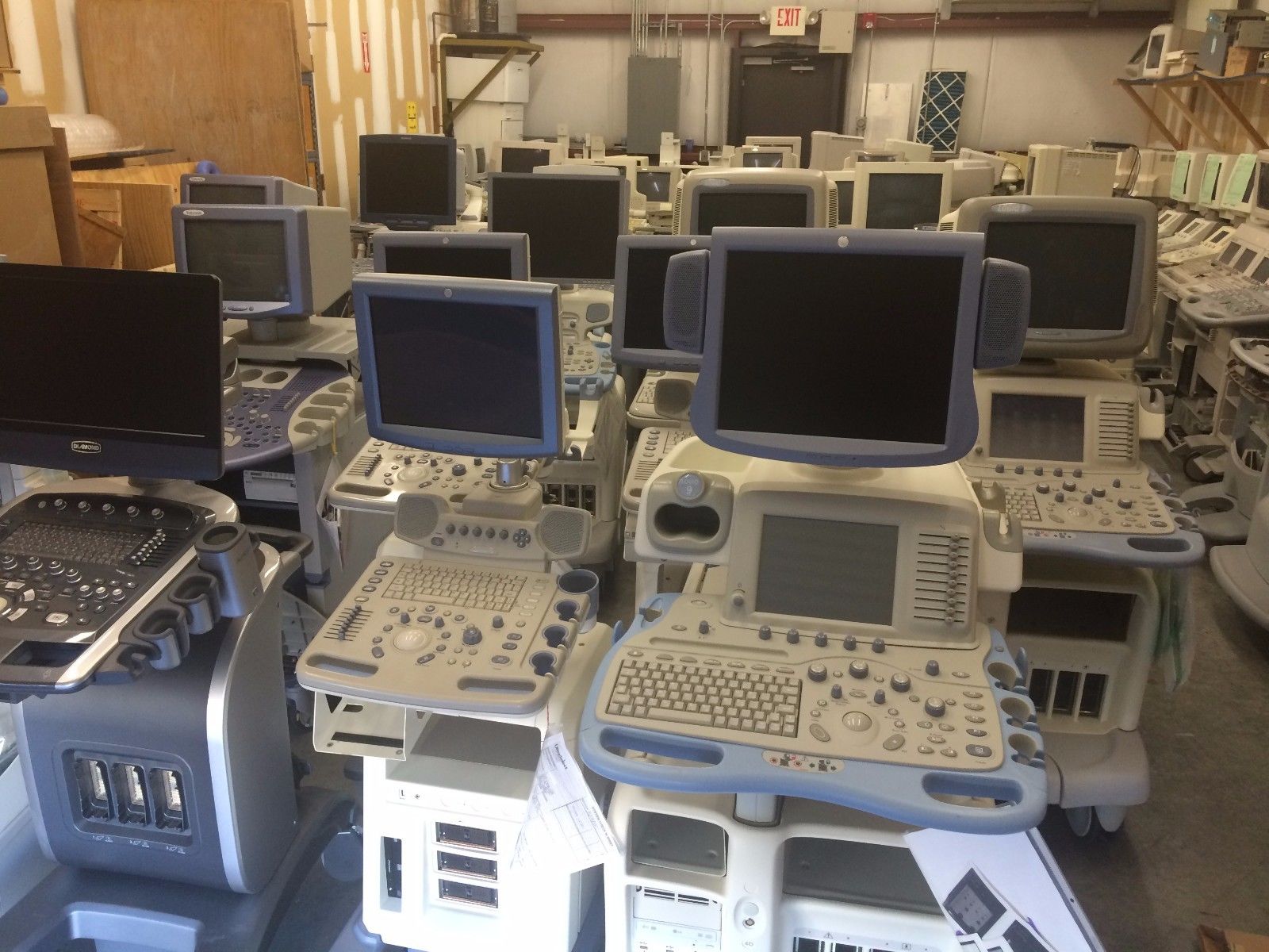 NEW Mindray DP50 Portable Ultrasound with 1 Probe Included DIAGNOSTIC ULTRASOUND MACHINES FOR SALE