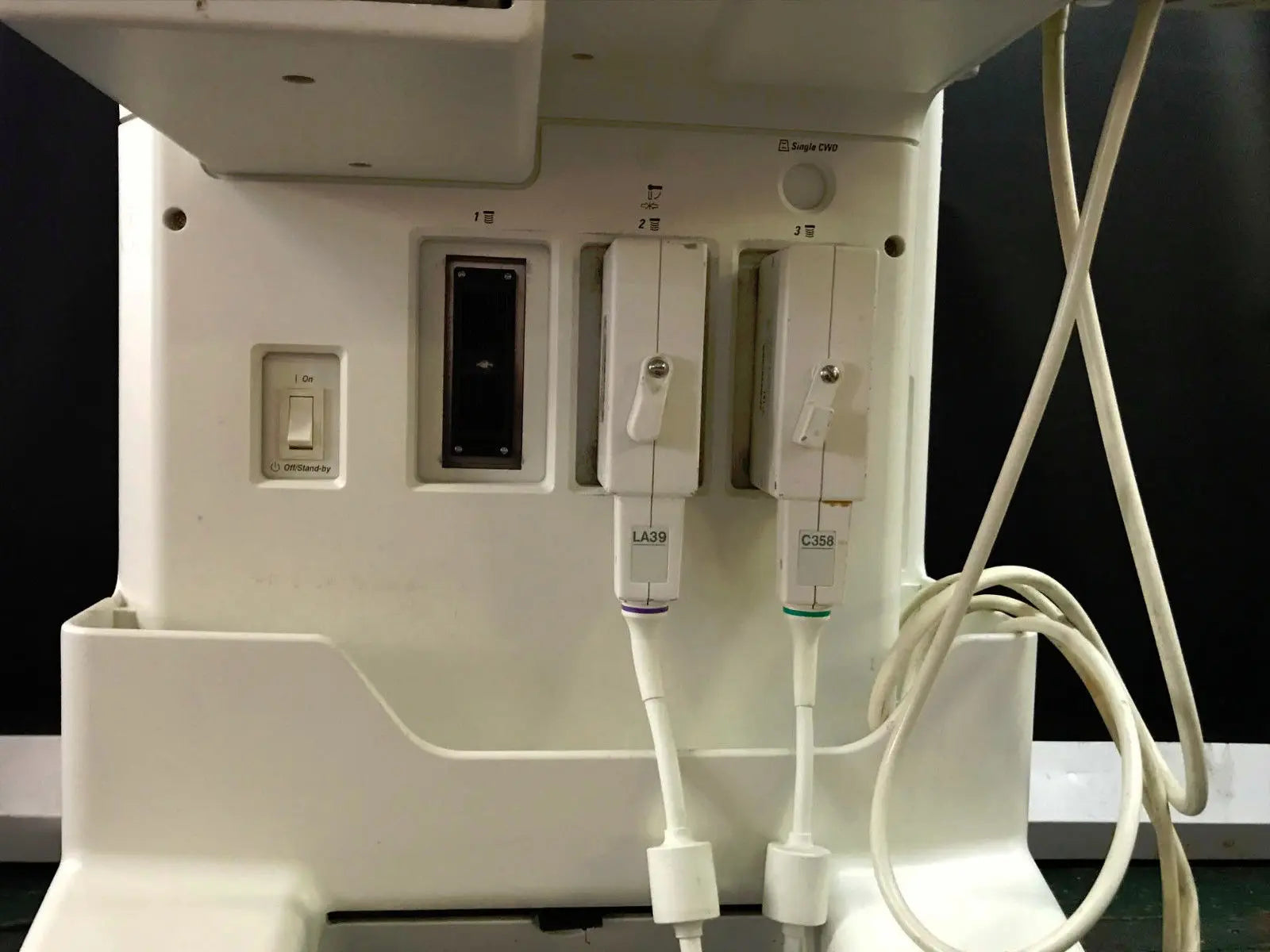 GE Logiq 400 Pro Ultrasound System with LA39 & C358 probes DIAGNOSTIC ULTRASOUND MACHINES FOR SALE