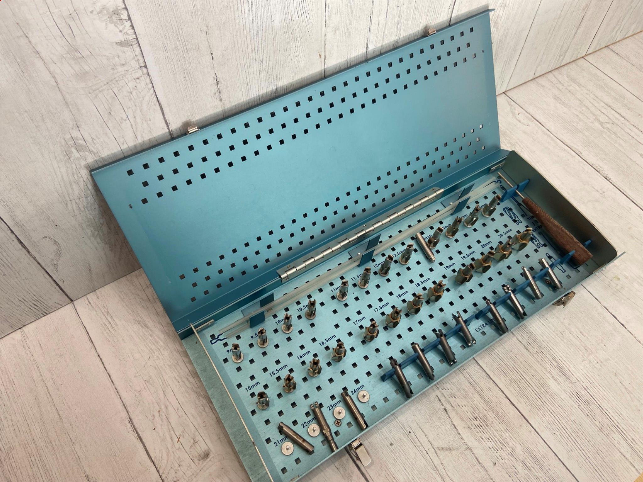 CVMC Intracone Intramedullary Reamer System 20"x7.5"x2.25" DIAGNOSTIC ULTRASOUND MACHINES FOR SALE