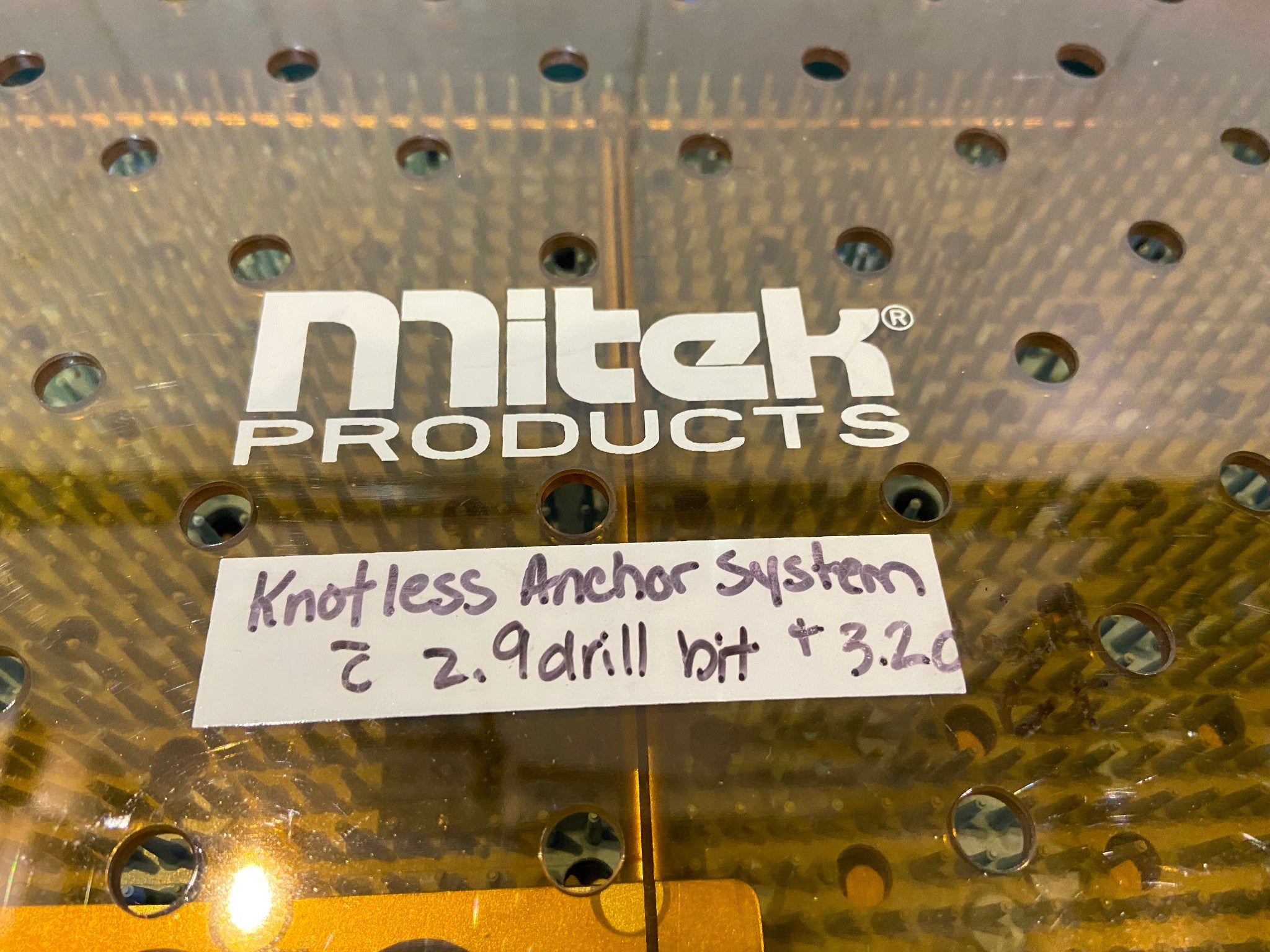 Mitek Products Knotless Anchor System 2.9 Drill bit & 3.2 Drill bit 13"x9"x2" DIAGNOSTIC ULTRASOUND MACHINES FOR SALE