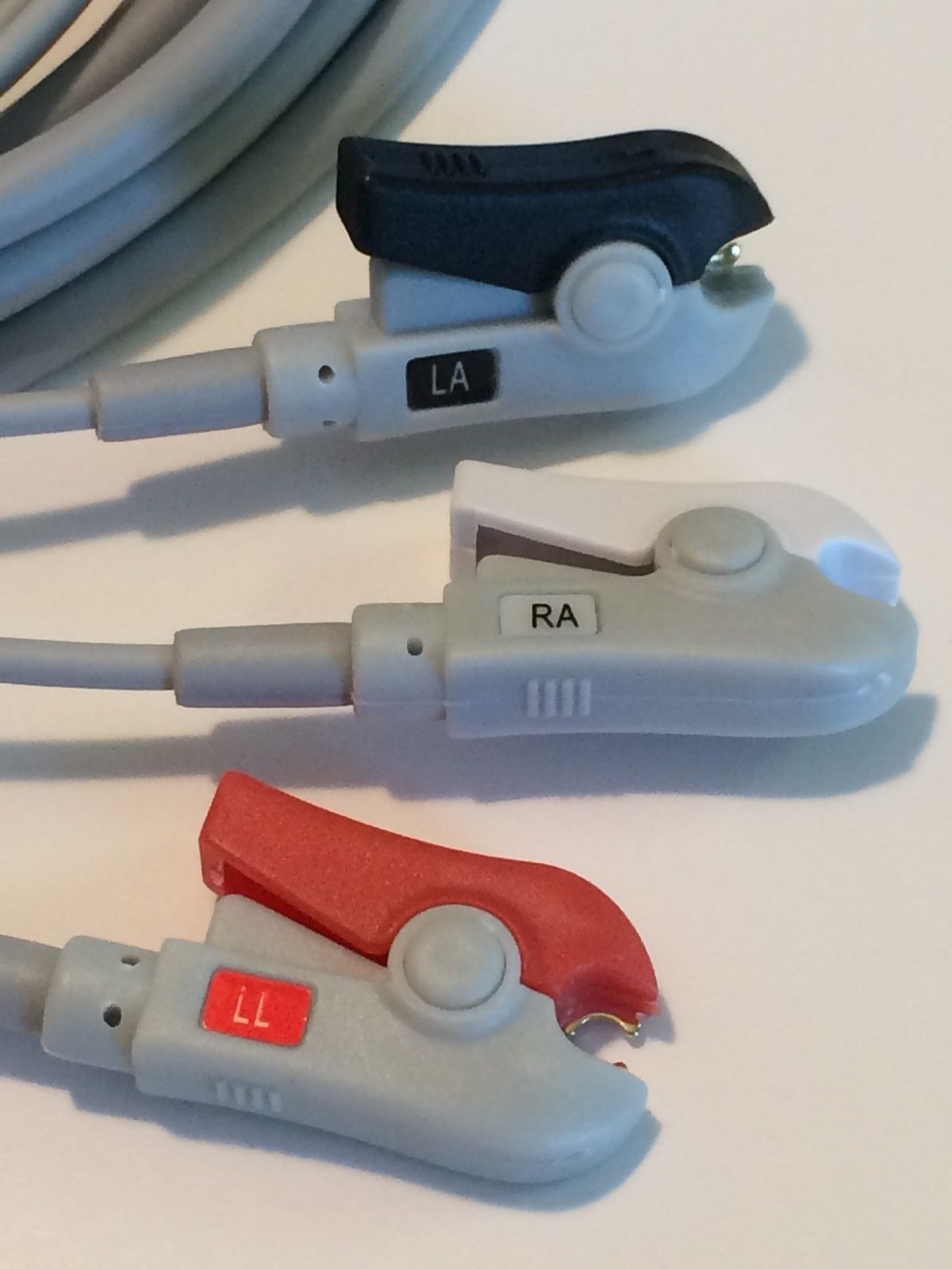 EKG ECG 6Pin 3Lead AHA Clip Cable, Zoll E R M PD Series, GE Dinamap Critikon MPS DIAGNOSTIC ULTRASOUND MACHINES FOR SALE