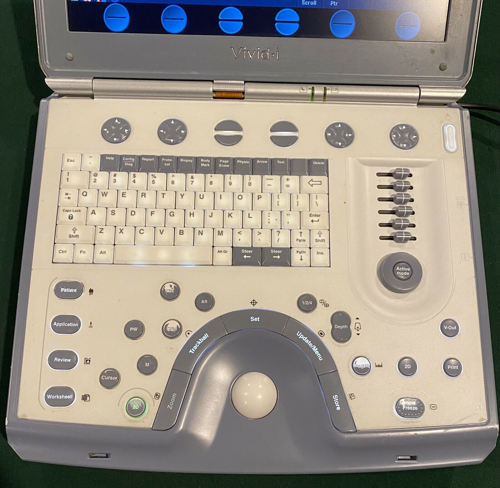 GE Vivid-i Ultrasound Machine (including carrying cases and two probes) DIAGNOSTIC ULTRASOUND MACHINES FOR SALE