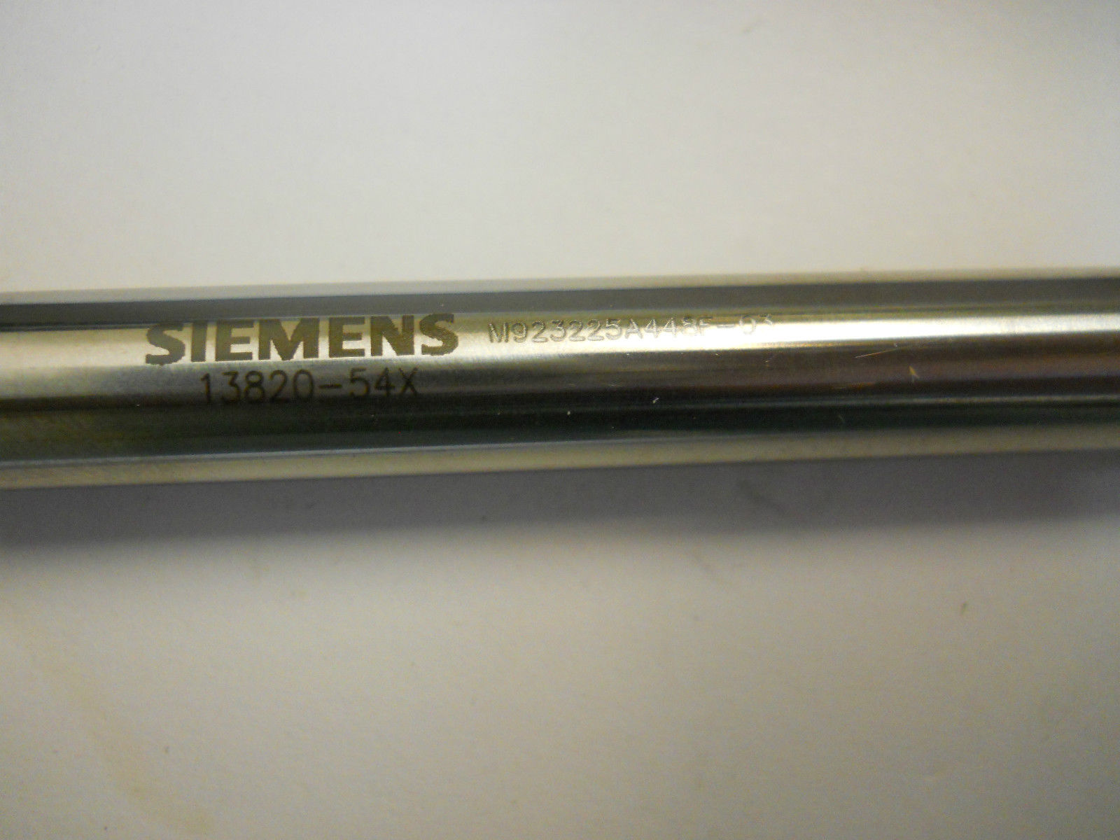 SIEMENS 13820-54X LINEAR TRANSDUCER PROBE M923225A448F  NEW CONDITION IN BOX DIAGNOSTIC ULTRASOUND MACHINES FOR SALE