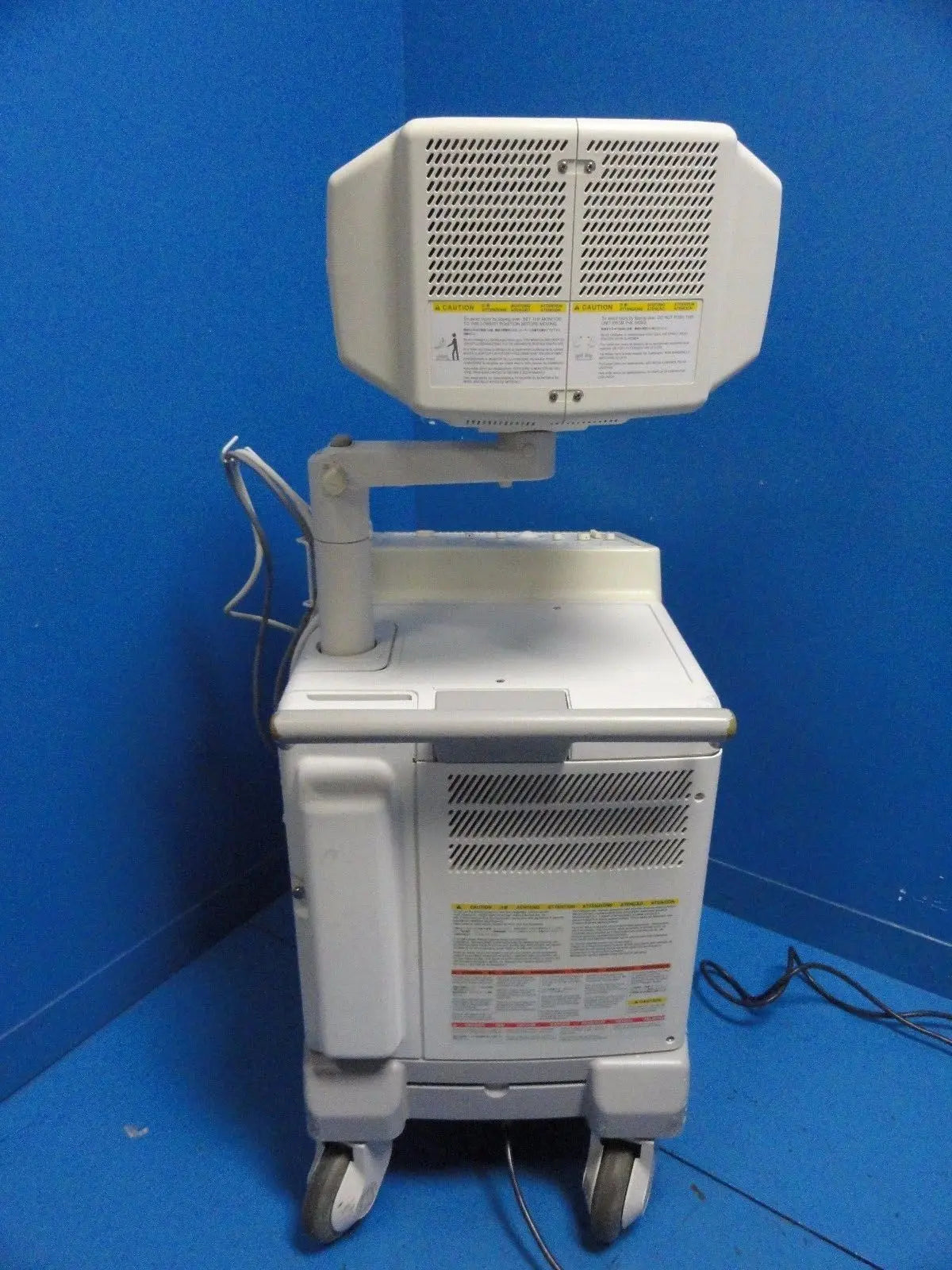 GE Logiq 400 MD Soft Pack Ultrasound W/ C364, C551, 739L  Probes & Printer~12413 DIAGNOSTIC ULTRASOUND MACHINES FOR SALE