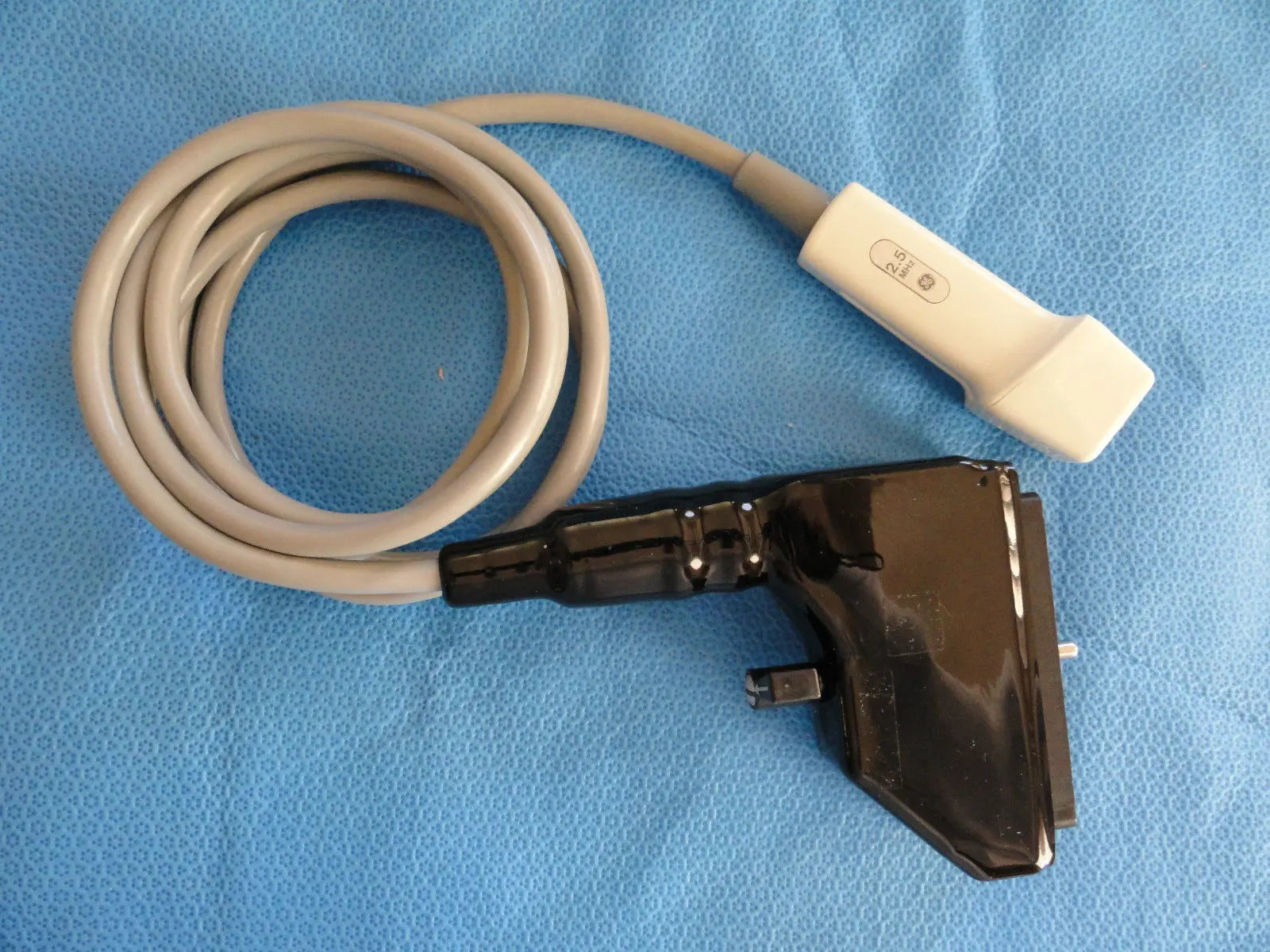 GE 2.5 MHz Cardiac Sector Ultrasound transducer probe for GE RT-6800 (3853) DIAGNOSTIC ULTRASOUND MACHINES FOR SALE