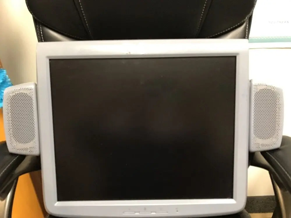 GE Ultrasound  19" LCD Monitor Model 5212808/GA700 DIAGNOSTIC ULTRASOUND MACHINES FOR SALE