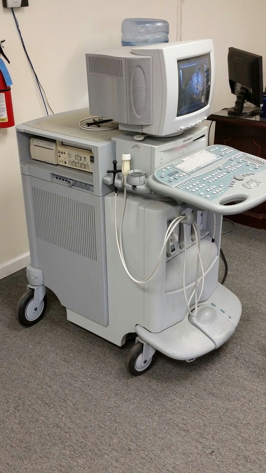 Seimens - Acuson Sequoia C256 Ultrasound System with 3V2c Cardiac Probe DIAGNOSTIC ULTRASOUND MACHINES FOR SALE