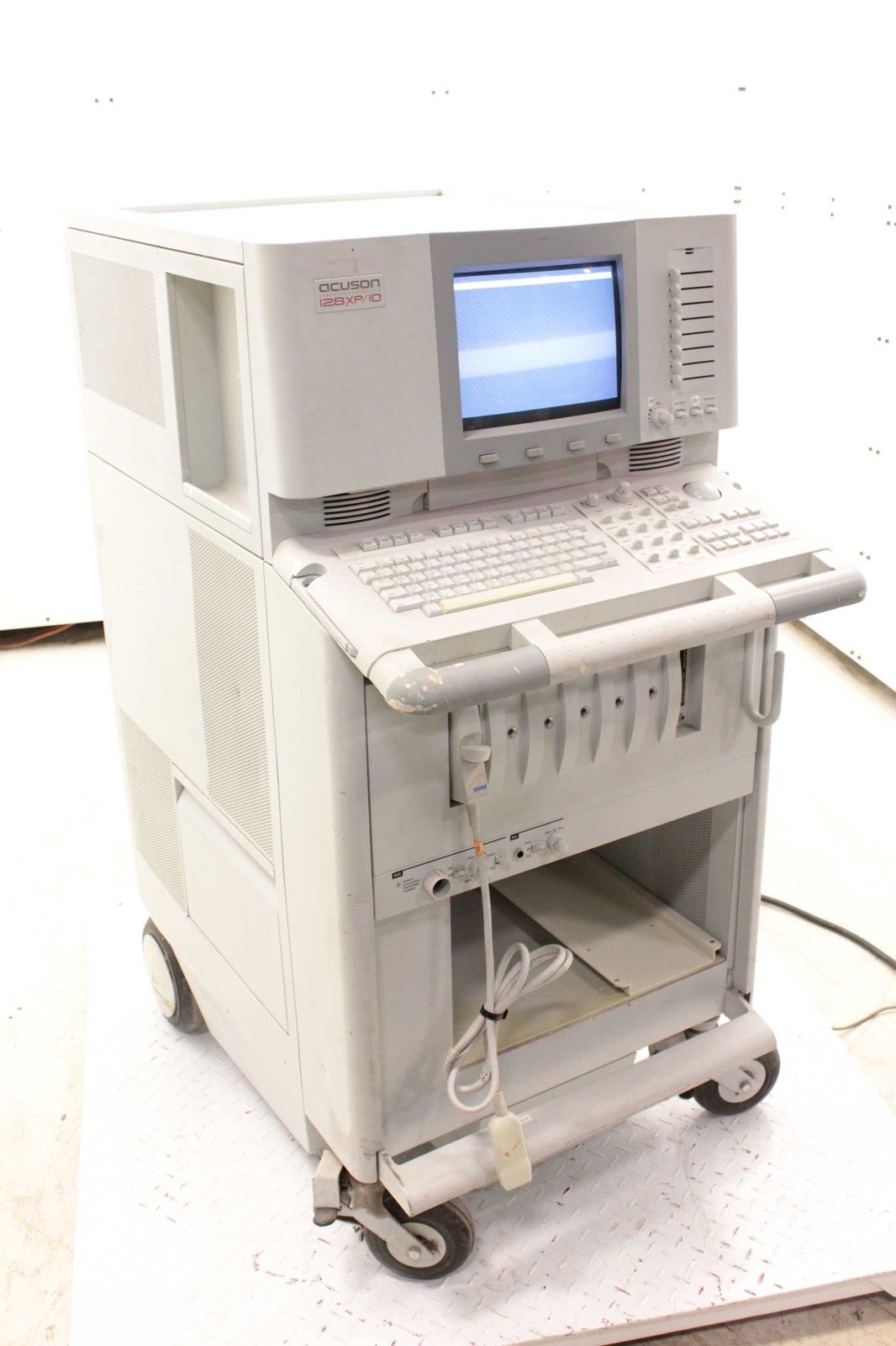 Acuson 128XP Sonography / Ultrasound Machine System 128 Channel Imaging / As-Is DIAGNOSTIC ULTRASOUND MACHINES FOR SALE