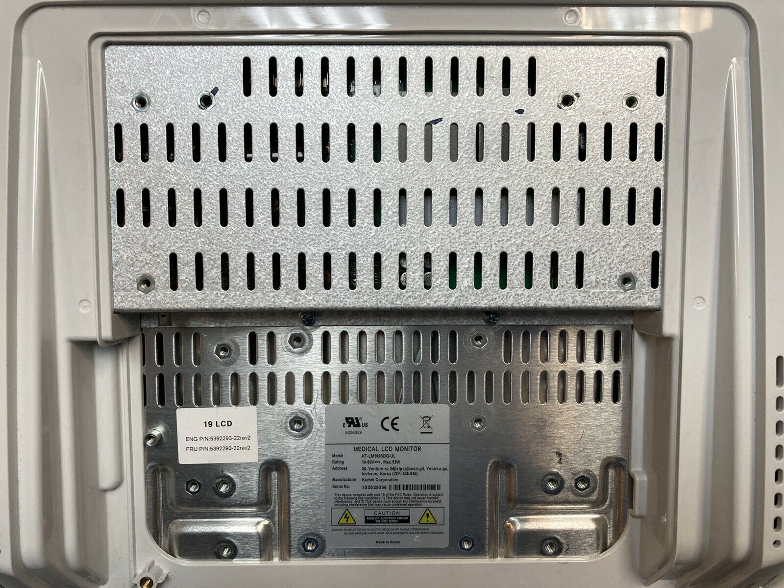 GE Logiq Ultrasound Series 19” LCD Monitor Model 5392293-22 DIAGNOSTIC ULTRASOUND MACHINES FOR SALE