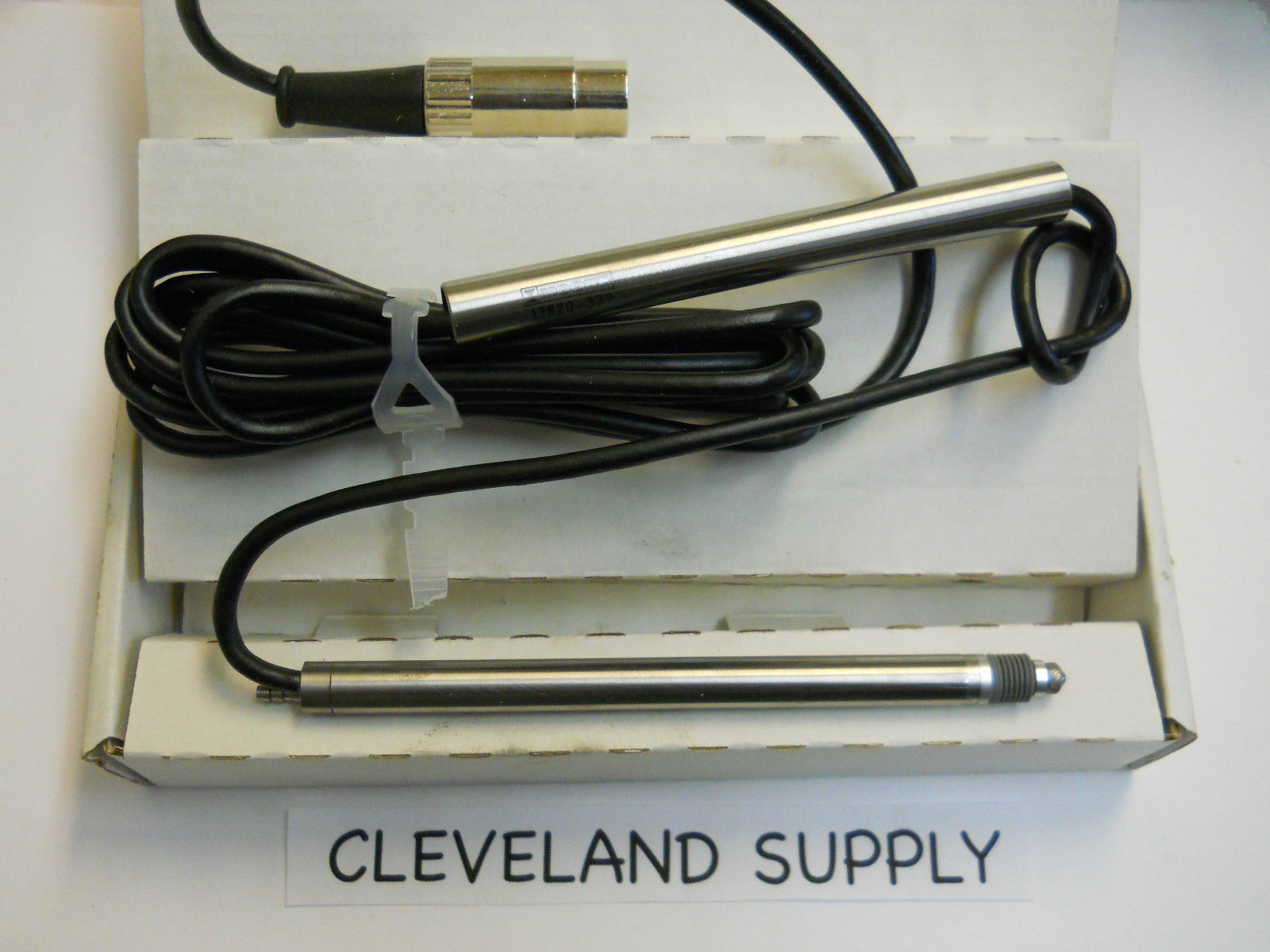 MOORE 13820-339 LINEAR TRANSDUCER PROBE F922449A740  NEW CONDITION IN BOX DIAGNOSTIC ULTRASOUND MACHINES FOR SALE