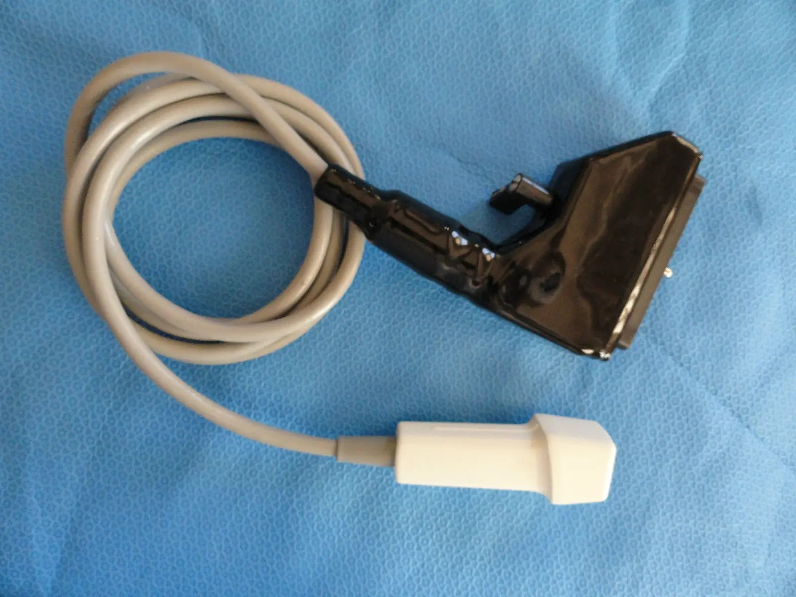 GE 2.5 MHz Cardiac Sector Ultrasound transducer probe for GE RT-6800 (3853) DIAGNOSTIC ULTRASOUND MACHINES FOR SALE