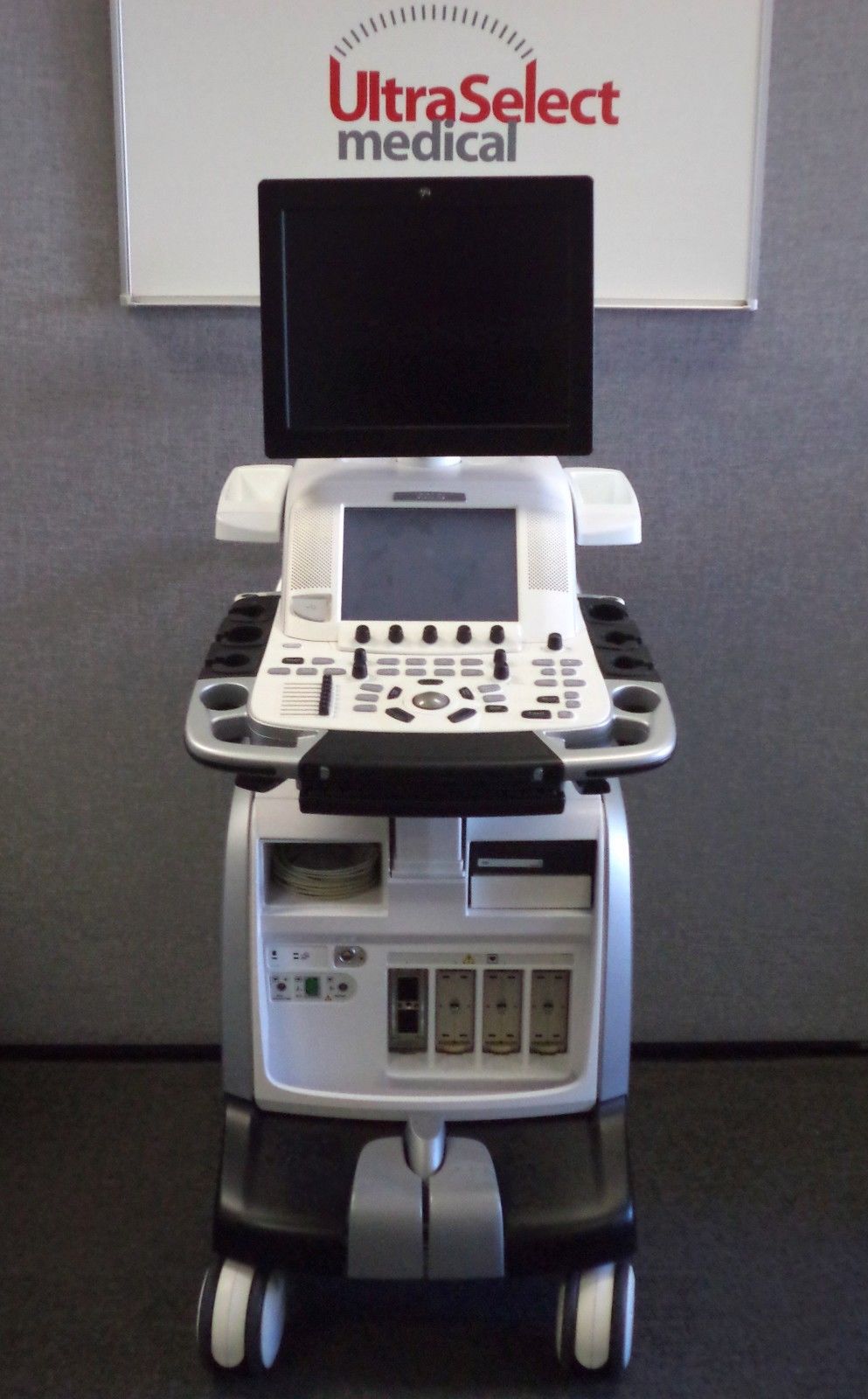 GE Vivid E9 with XD Clear Cardiac/Vascular  Ultrasound System  Excellent Scanner DIAGNOSTIC ULTRASOUND MACHINES FOR SALE