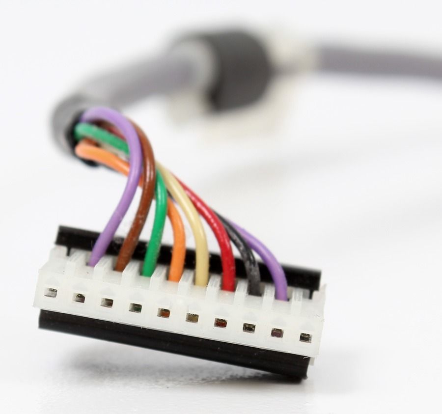 small color wire in plug white