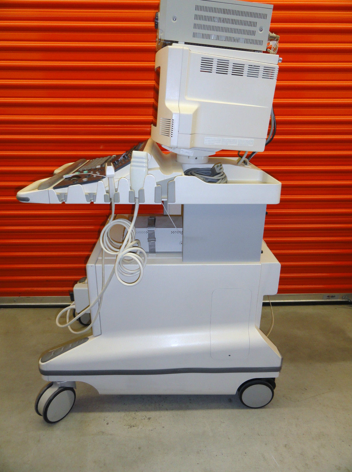 ATL HDI-3000 ULTRASOUND W/ L7-4 & L10-5 VASCUALR-SMALL PARTS PROBES PRINTER &VCR DIAGNOSTIC ULTRASOUND MACHINES FOR SALE