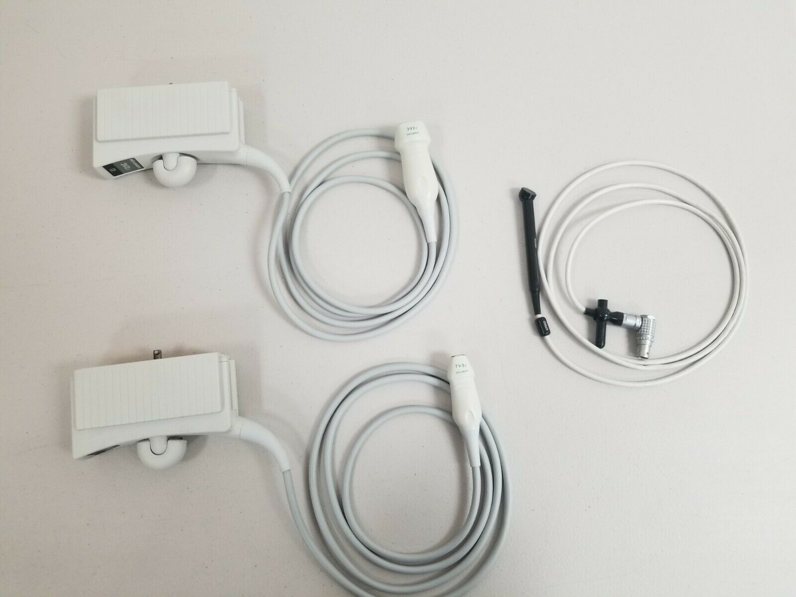 Acuson Siemens 7V3c & 3V2c Ultasound Probes W/ 20MHZ Ultrasound Transducer DIAGNOSTIC ULTRASOUND MACHINES FOR SALE