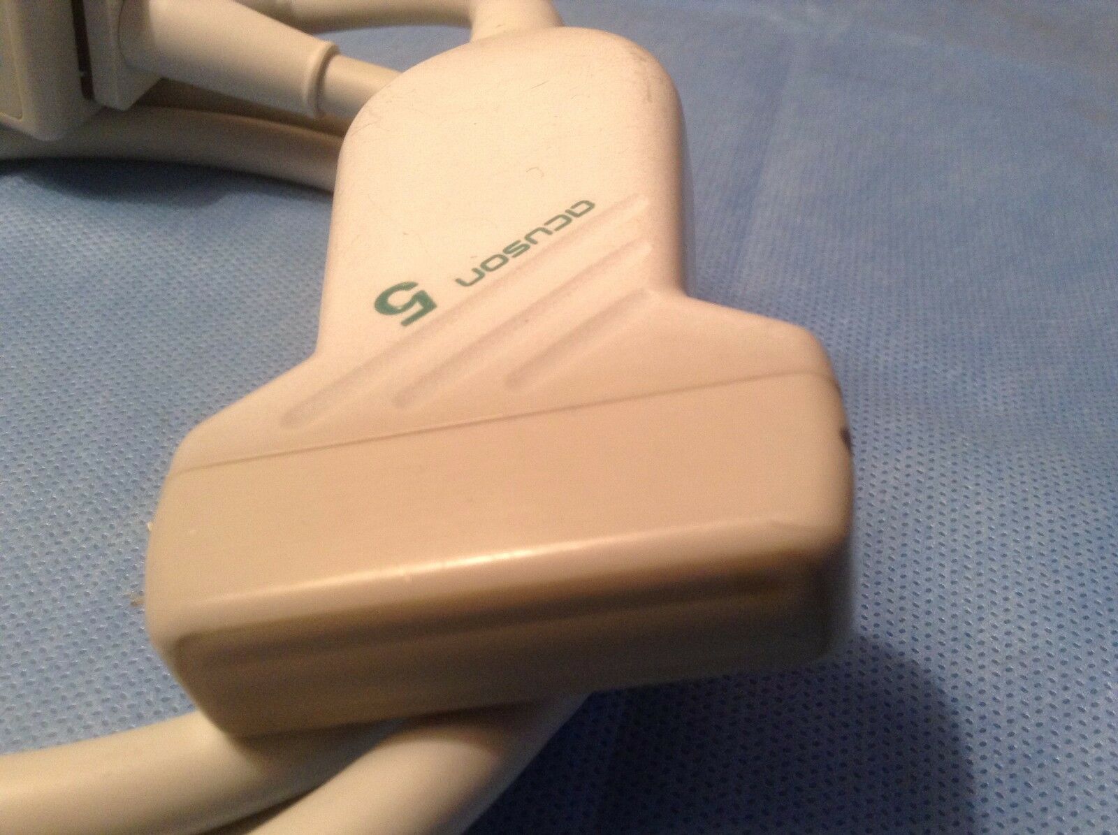 ACUSON ULTRASOUND PROBE L5 FROM WORKING ENVIRONMENT GOOD CONDITION CLEAN DIAGNOSTIC ULTRASOUND MACHINES FOR SALE