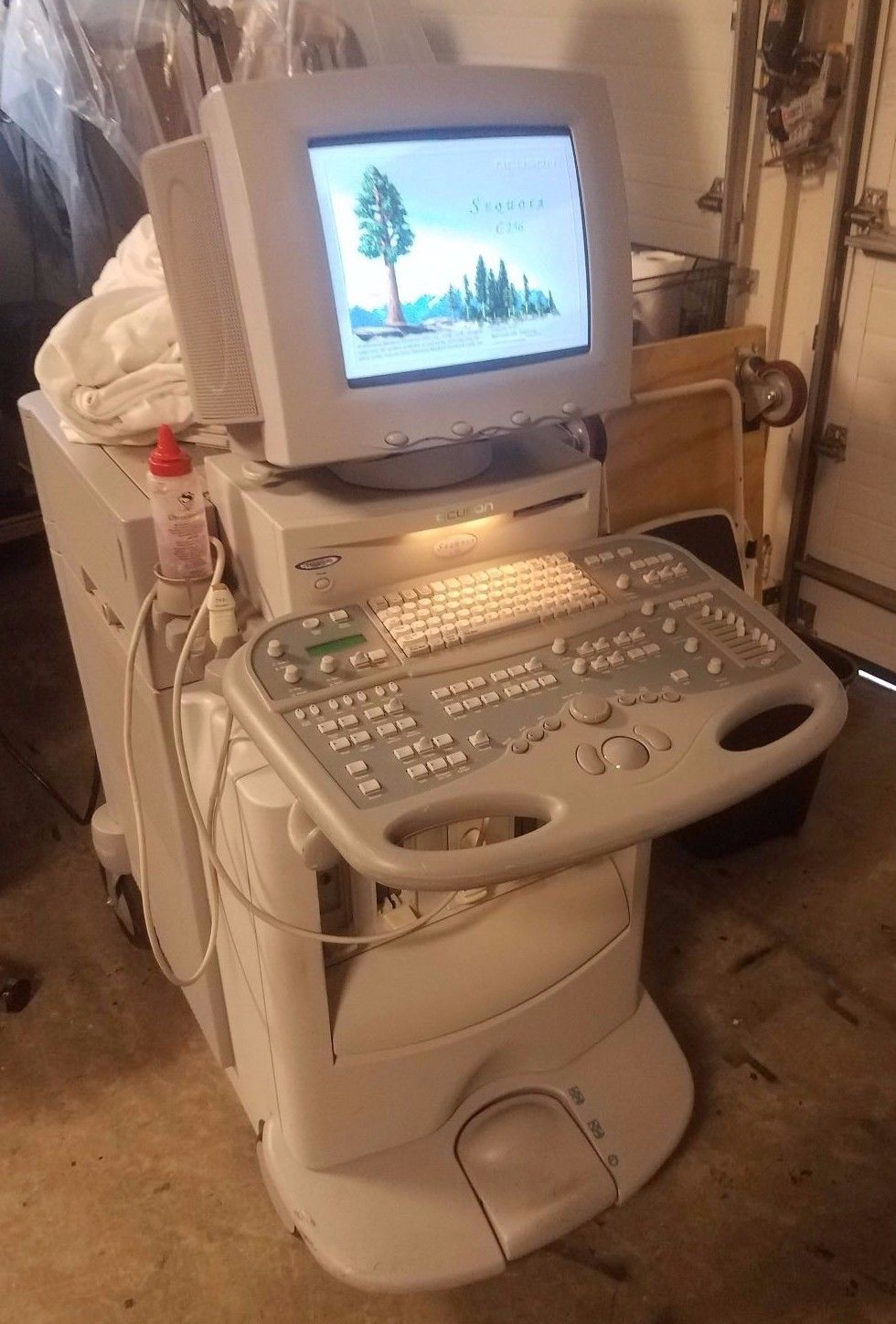 Seimens - Acuson Sequoia C256 Ultrasound System with 7V3c Probe DIAGNOSTIC ULTRASOUND MACHINES FOR SALE