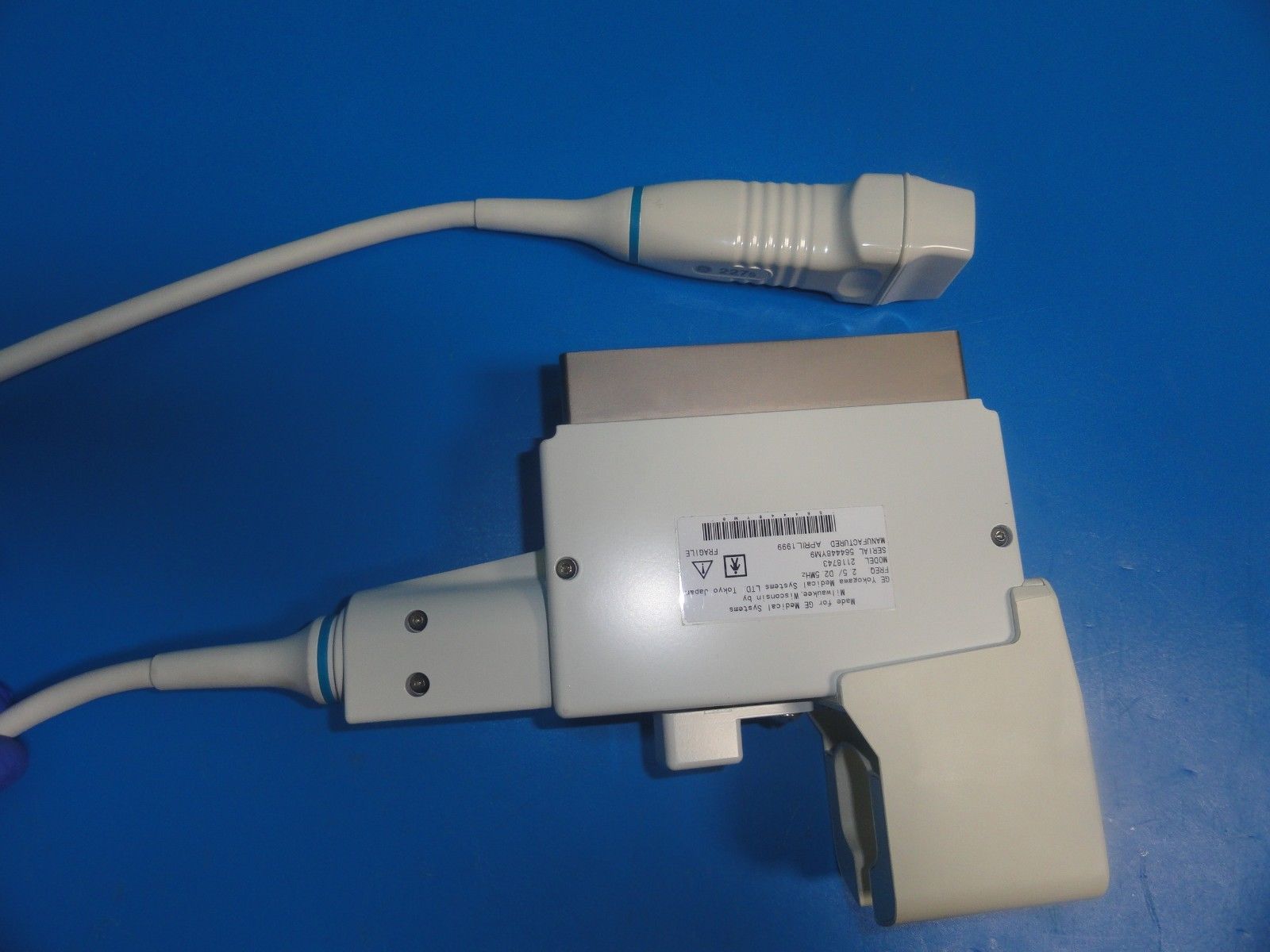 GE 227s P/N  2118743 Phased Array 2-4 MHz  Probe W/ Hook for GE Logiq 700 (5979 DIAGNOSTIC ULTRASOUND MACHINES FOR SALE