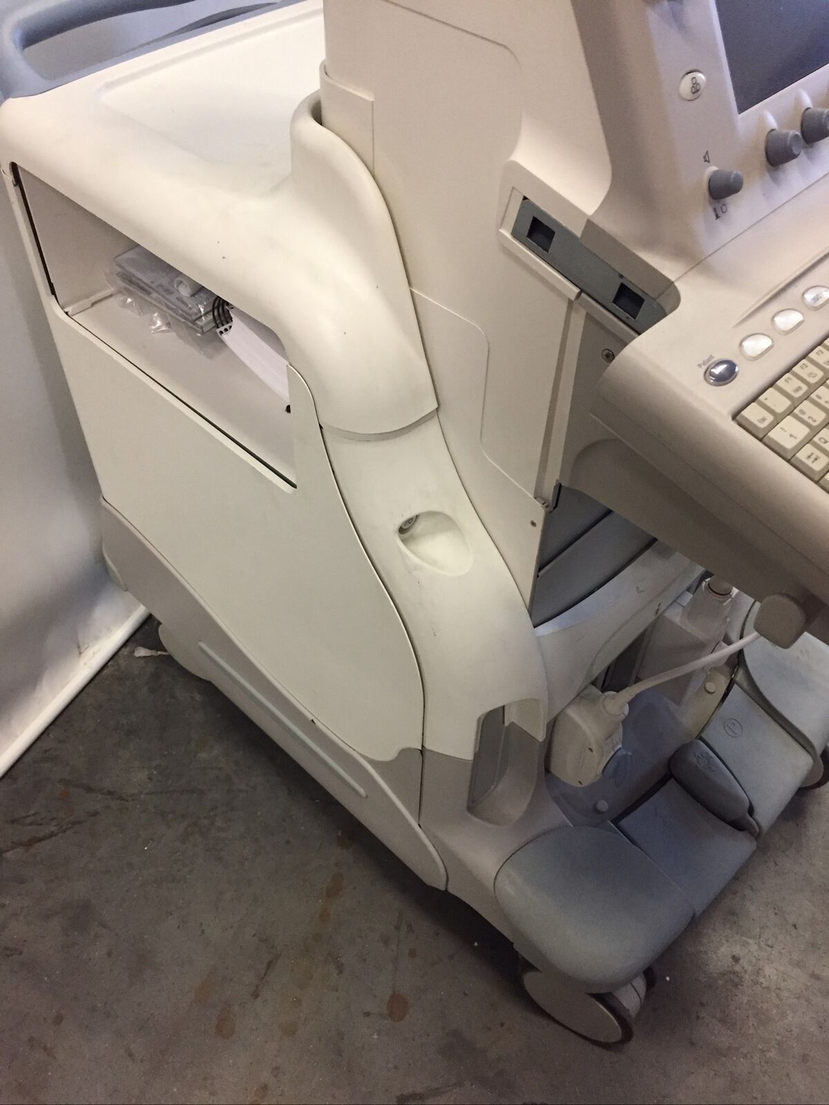 GE LOGIQ 7 Ultrasound Machine W/ 2 Probes (M12L, 10L) 2389220 DIAGNOSTIC ULTRASOUND MACHINES FOR SALE