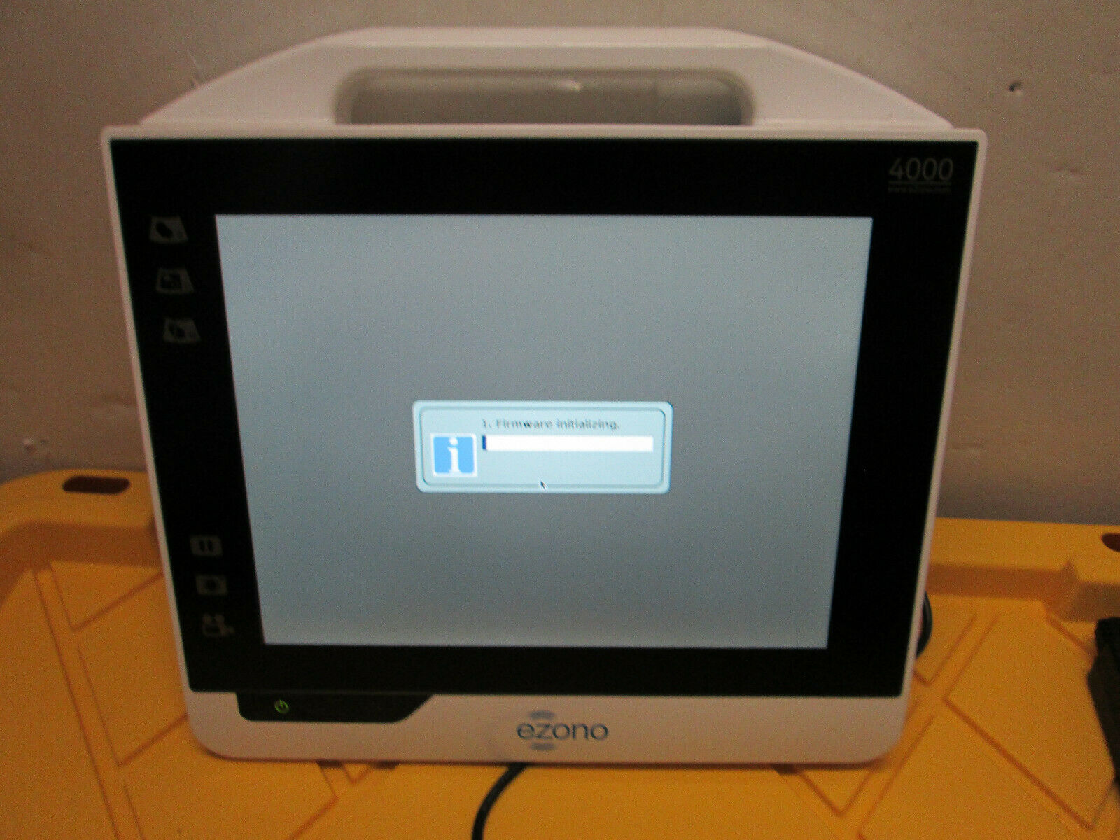 eZono 4000 ultrasound machine portable needle guidance imaging system ezono AG DIAGNOSTIC ULTRASOUND MACHINES FOR SALE