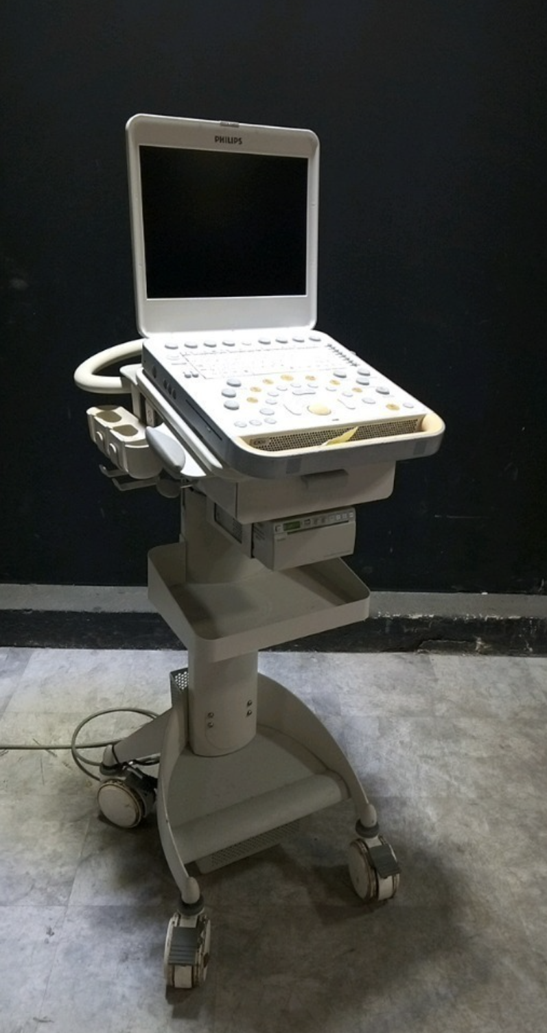 PHILIPS CX50 PORTABLE ULTRASOUND MACHINE DOM: 2011 WITH CART DIAGNOSTIC ULTRASOUND MACHINES FOR SALE